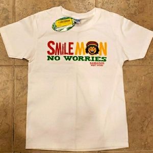 Sun Island Smile Mon No Worries Tee
